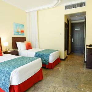 Zimmer mit zwei Einzelbetten